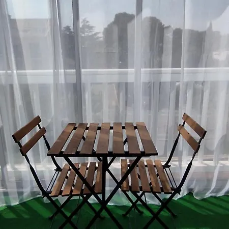 Azur Saint Aygulf Apartment *